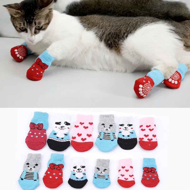 4Pcs Cute Pet Dog Socks with Print Anti-Slip Cats Puppy Shoes Paw Protector Products for Small Breeds Spitz York Dogs Chihuahua